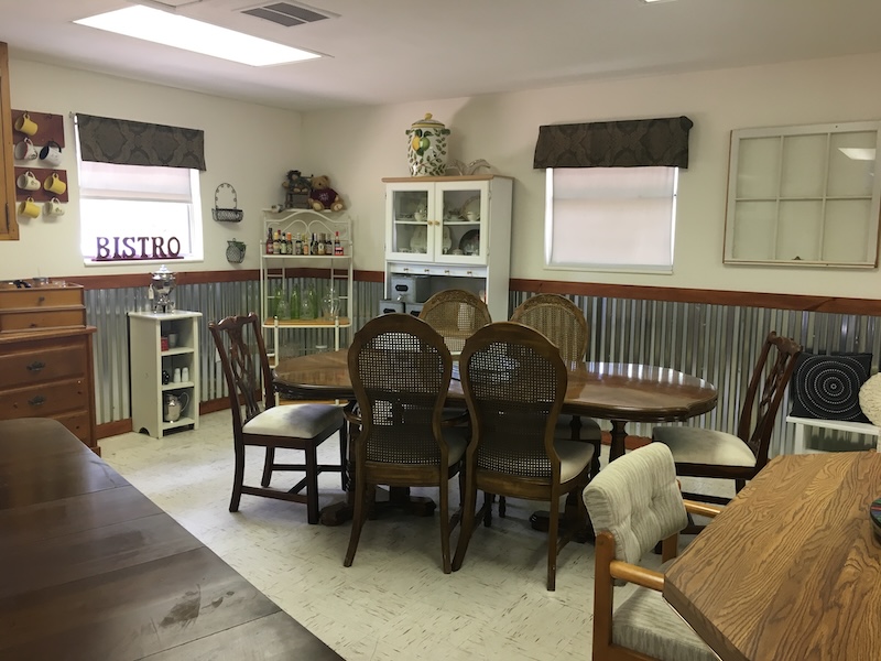 Dinning table